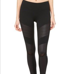 Alo Yoga Moto Leggings